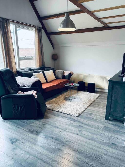 Leuke Bungalow In Noord-Holland Opmeer Dış mekan fotoğraf